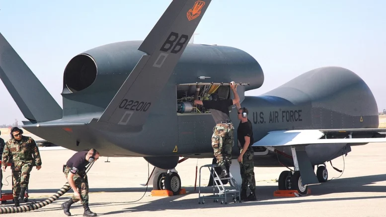 1280px-RQ-4_Global_Hawk-777x437.webp